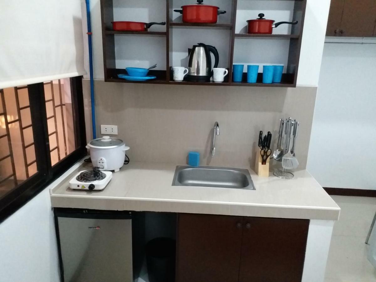 Clark-Pad Inn, Angeles City Luaran gambar