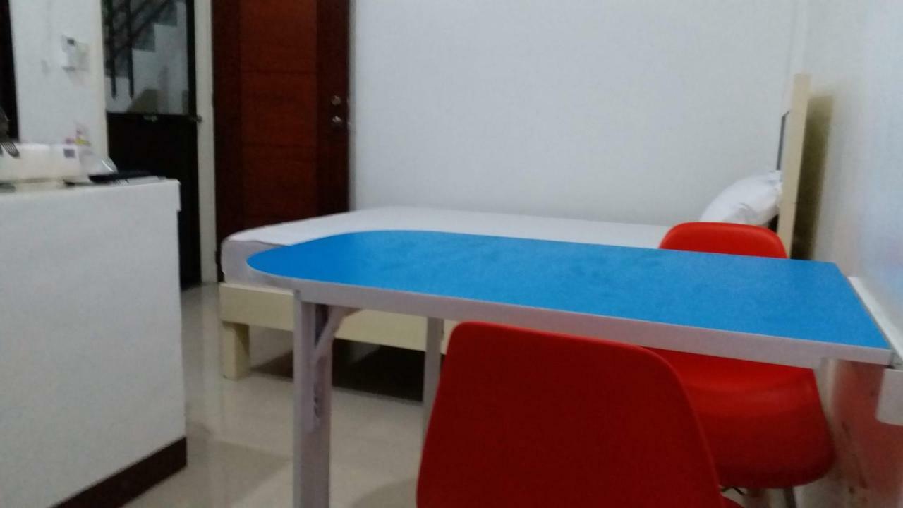 Clark-Pad Inn, Angeles City Luaran gambar
