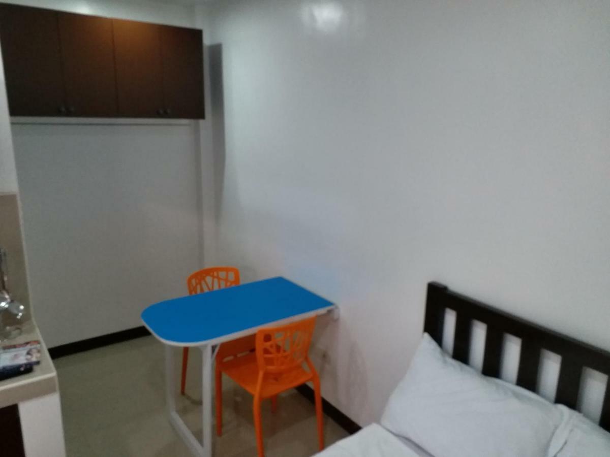 Clark-Pad Inn, Angeles City Luaran gambar